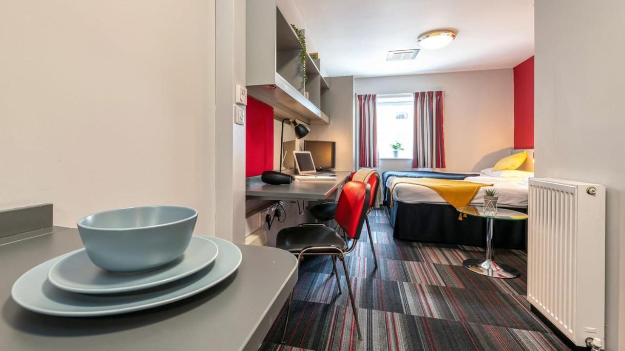 Student Only - Clarendon Street In Nottingham Apartment Exterior photo
